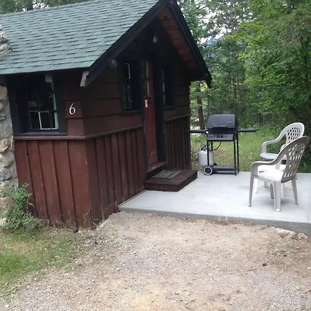 Addison'S Bungalows Brisco Exterior photo