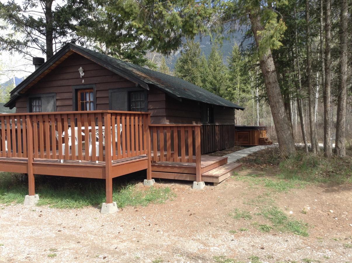 Addison's Lodge *